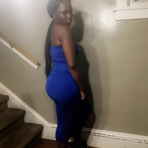 Meet your Posher, Shaela